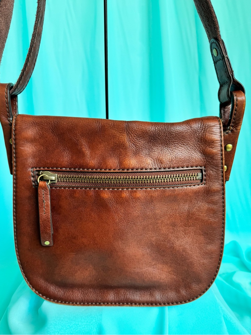 Fossil Brown Leather Saddle Crossbody Messenger Flap Bag Shoulder Purse